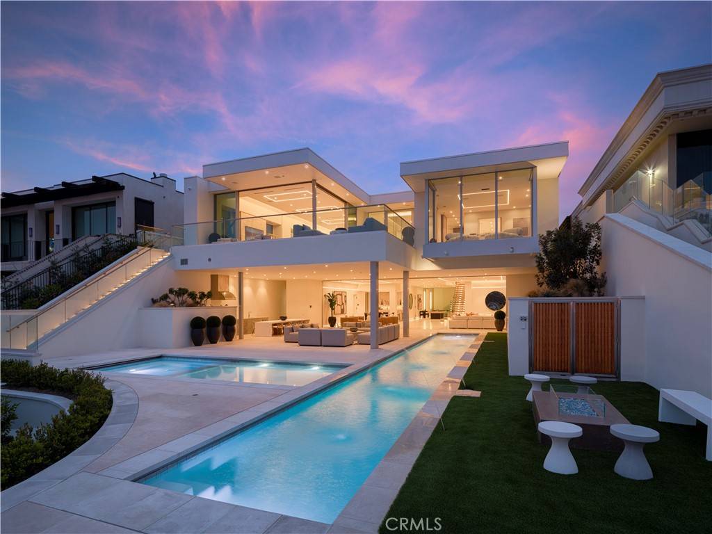 1119 Dolphin, Corona Del Mar, CA 92625