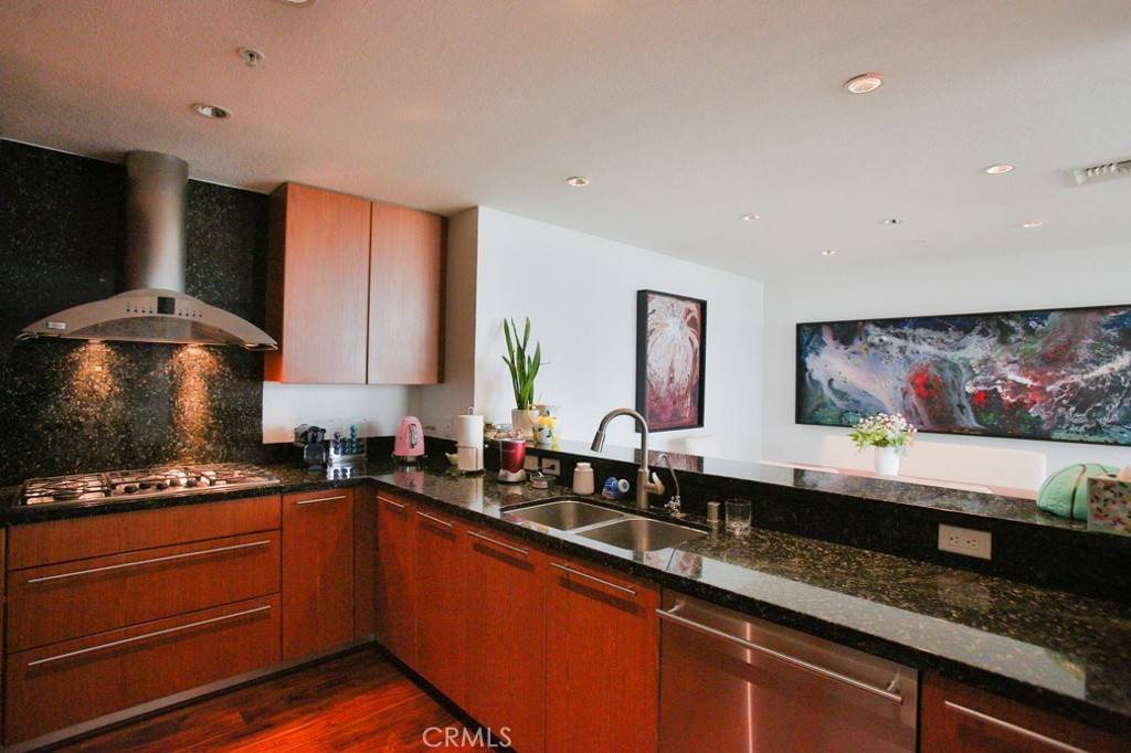 Irvine, CA 92612,3141 Michelson DR #602