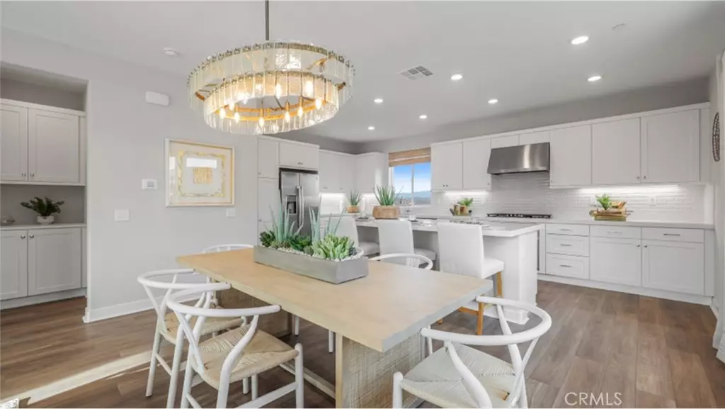 Valencia, CA 91355,26747 Laurel Mountain LOOP
