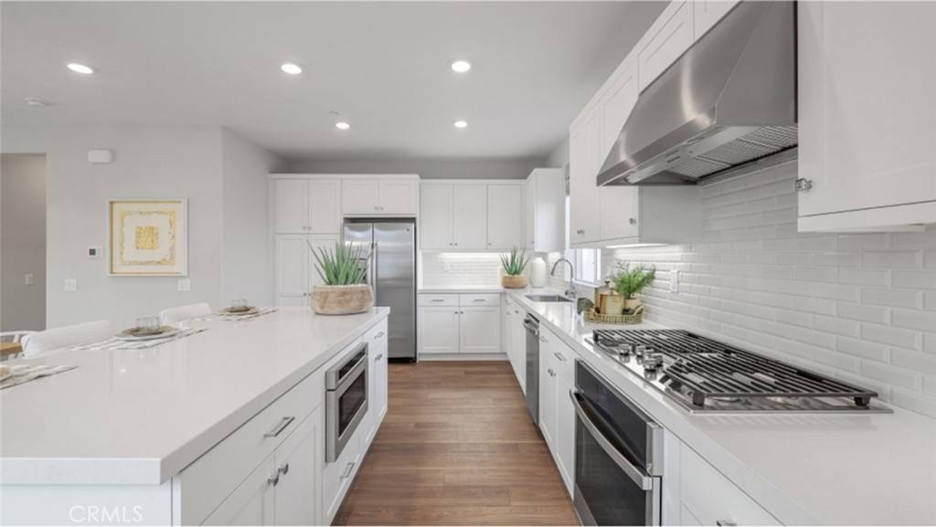 Valencia, CA 91355,26747 Laurel Mountain LOOP