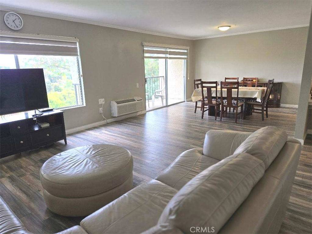 Laguna Woods, CA 92637,3364 Punta Alta #2D