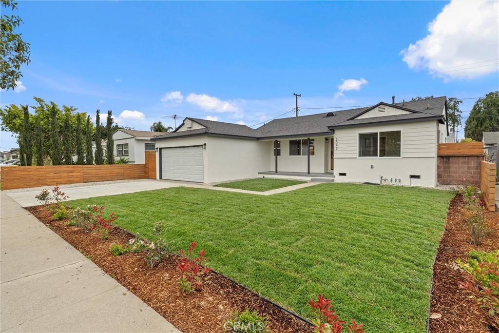 Fullerton, CA 92833,2042 W Porter AVE