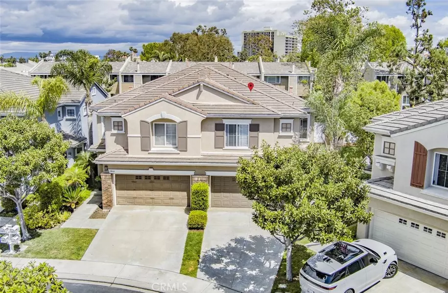 18672 Park Meadow LN, Huntington Beach, CA 92648