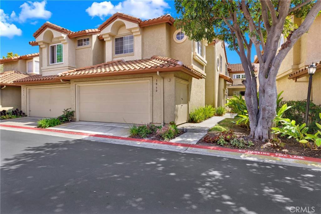 San Diego, CA 92130,3860 Creststone PL