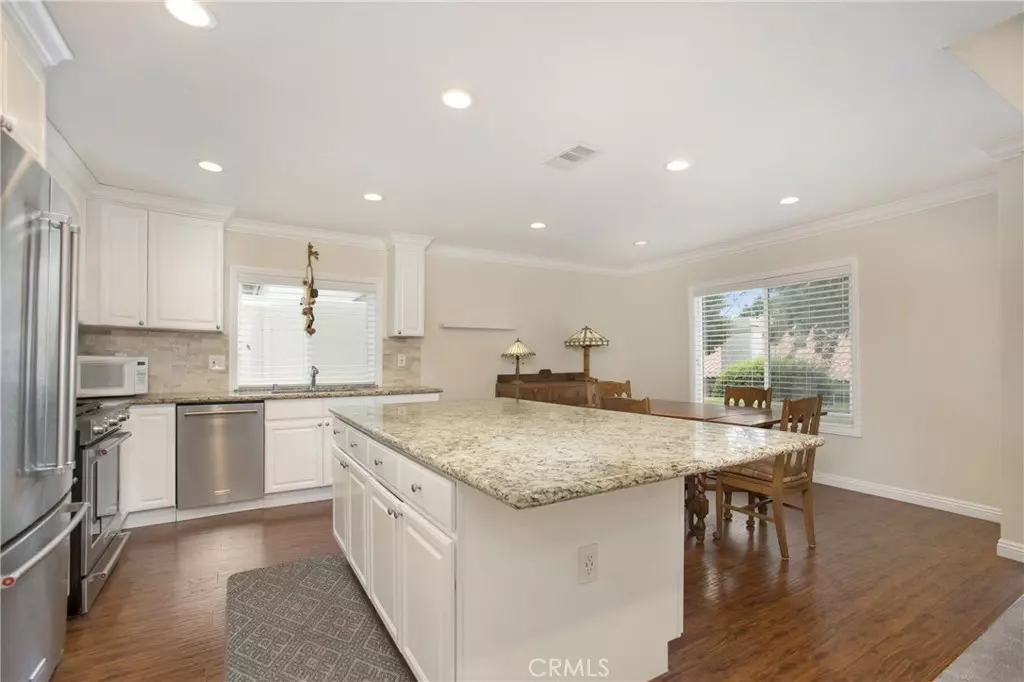 Mission Viejo, CA 92692,27942 Via Granados