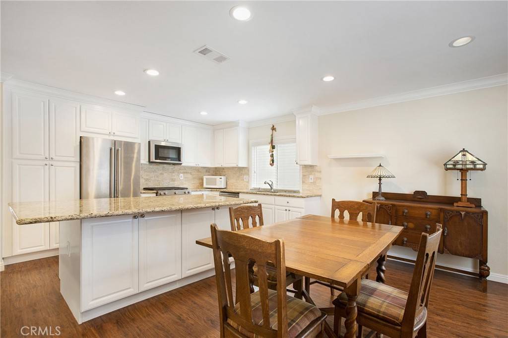 Mission Viejo, CA 92692,27942 Via Granados
