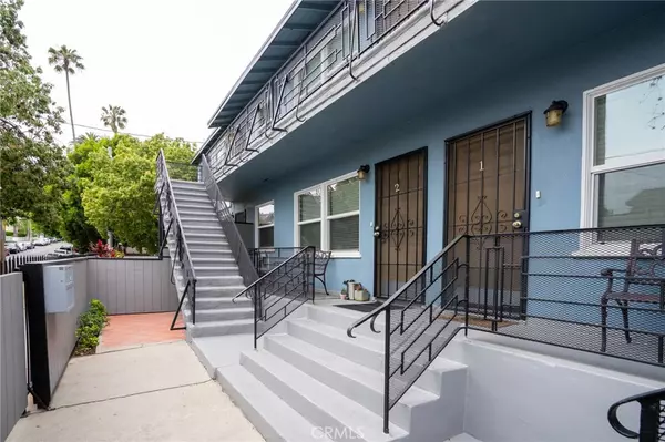 Los Angeles, CA 90004,4325 Clinton ST