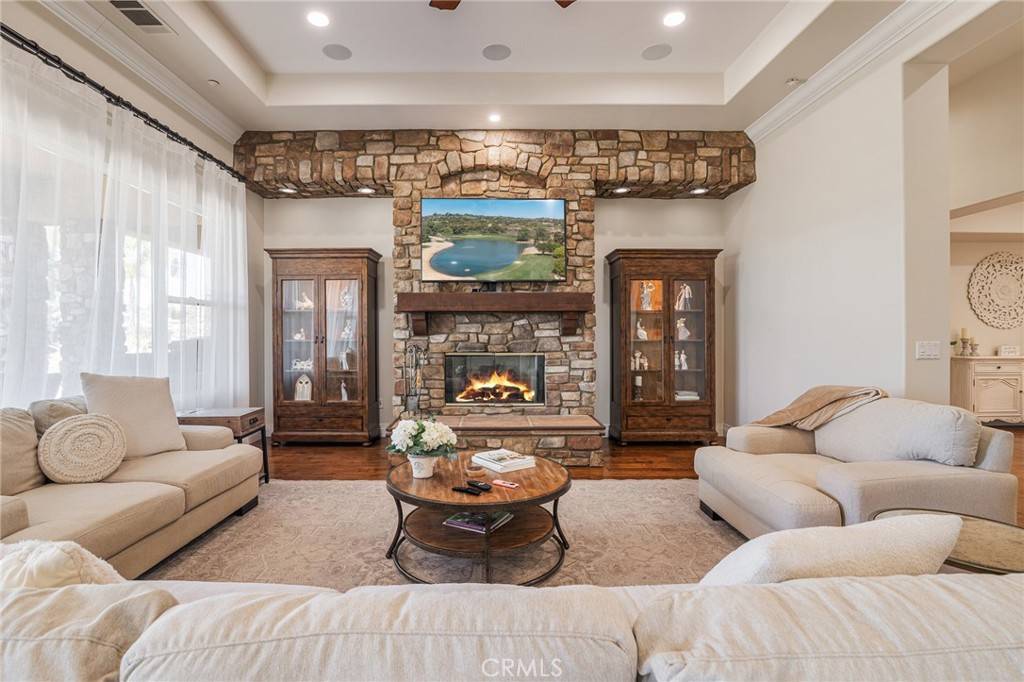 Fallbrook, CA 92028,3863 Flowerwood LN