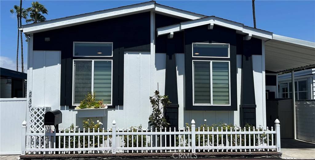 Newport Beach, CA 92660,237 Plymouth