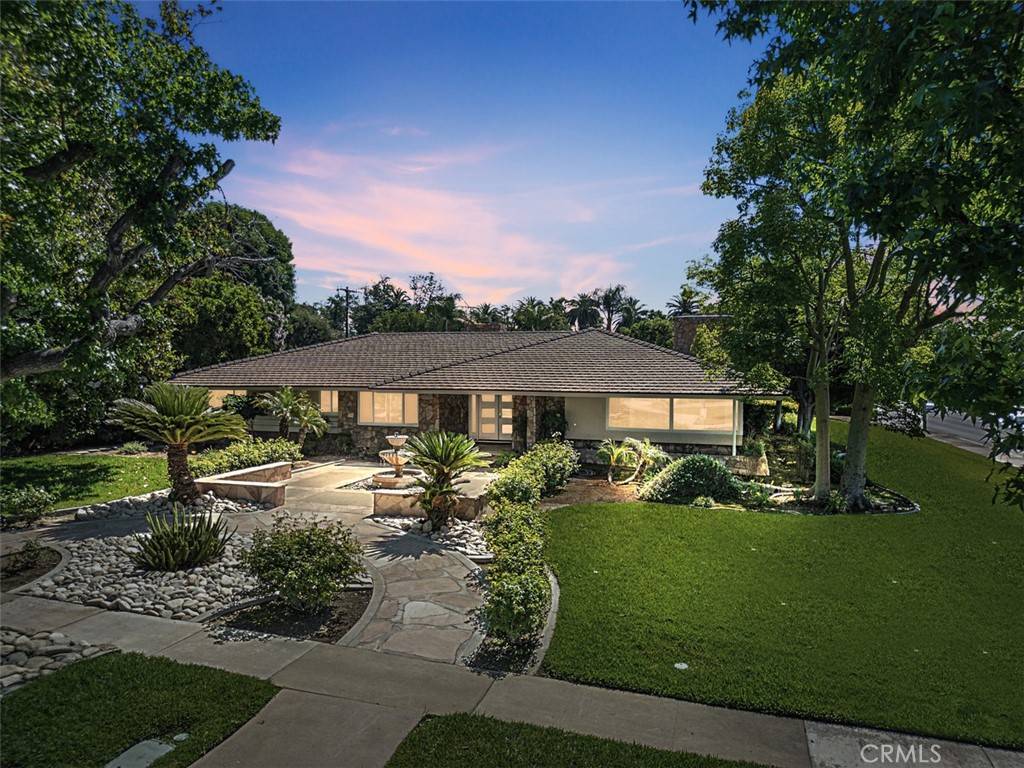 1604 N Laurel AVE, Upland, CA 91784