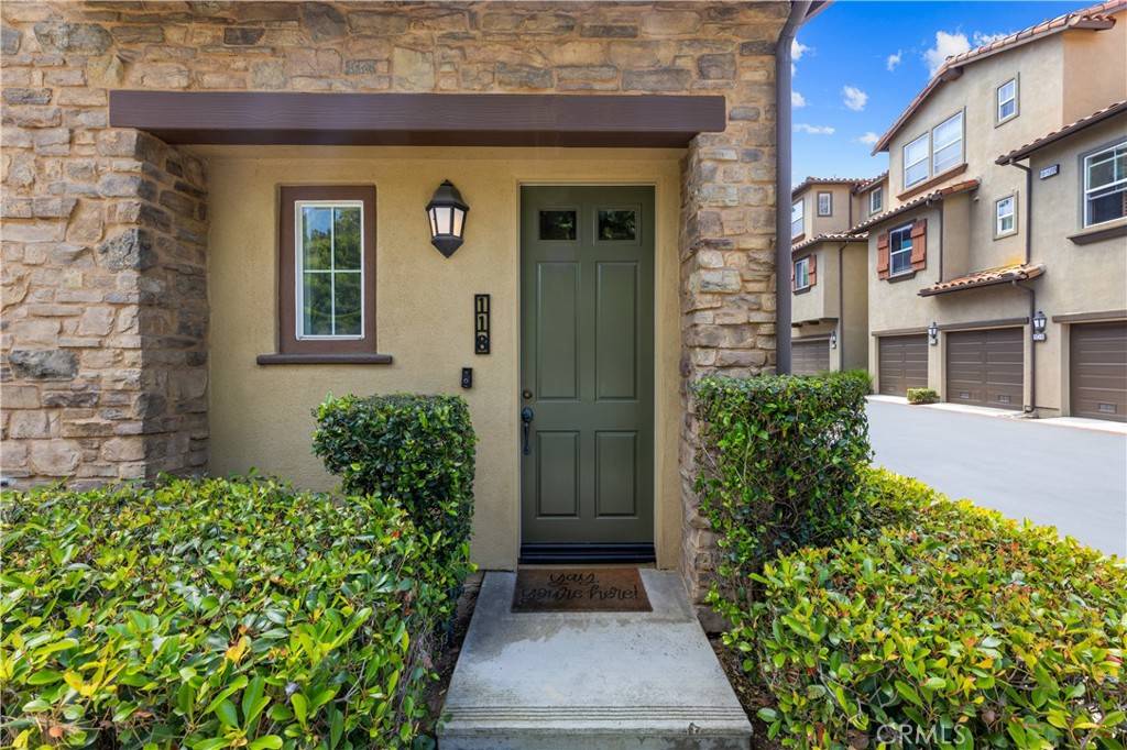 118 Coral Rose, Irvine, CA 92603