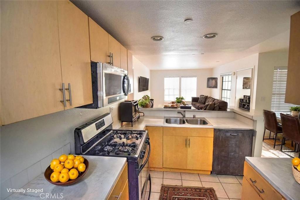 San Clemente, CA 92672,1052 Calle Del Cerro #705