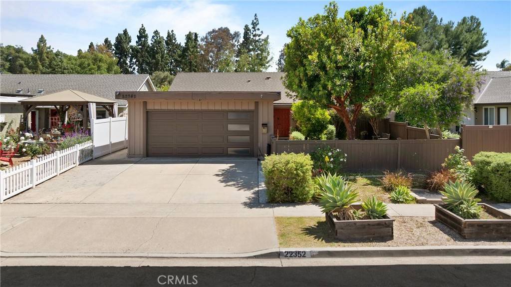 Laguna Hills, CA 92653,22352 Torino