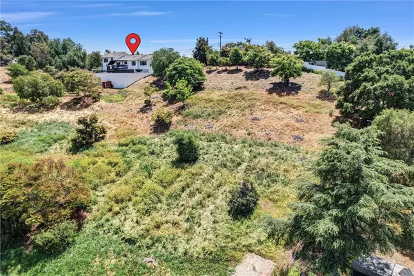 Fallbrook, CA 92028,1864 Winterwarm DR