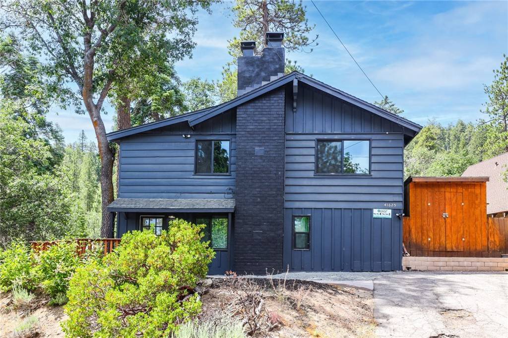 Big Bear Lake, CA 92315,41625 Thrush CT