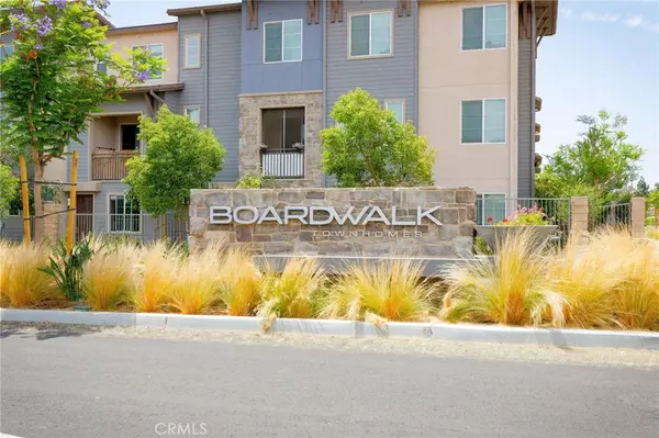 677 Savi DR #103, Corona, CA 92878