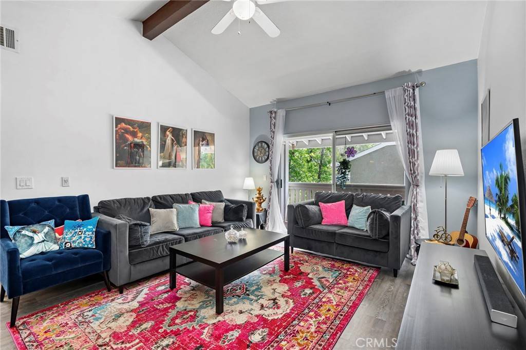 Saugus, CA 91350,27643 Susan Beth WAY #G