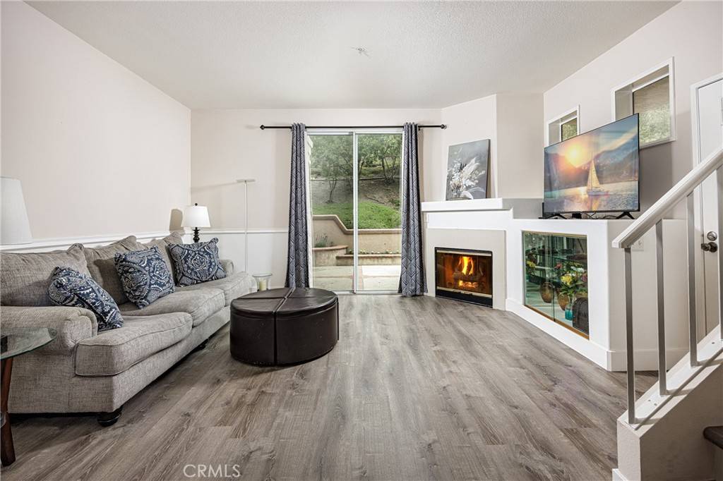 Lake Forest, CA 92610,20 Santa Barbara CT
