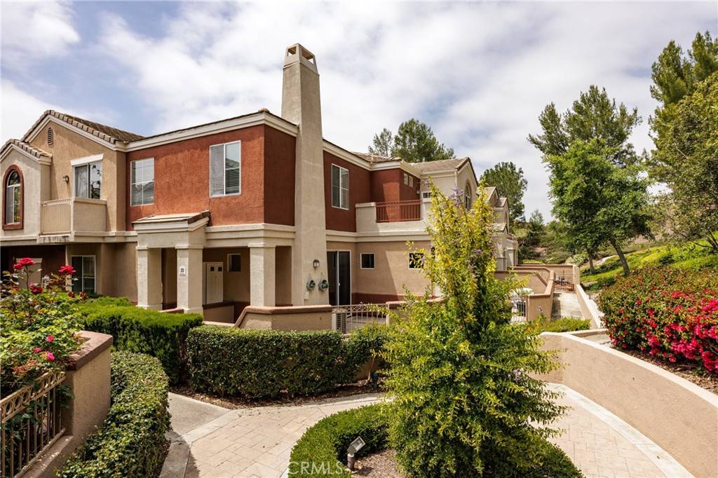 20 Santa Barbara CT, Lake Forest, CA 92610