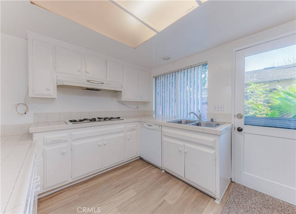 Santa Ana, CA 92704,2726 W Orion AVE