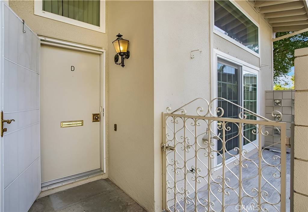 397 AVENIDA CASTILLA #D, Laguna Woods, CA 92637