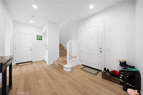 Irvine, CA 92620,63 Birmingham
