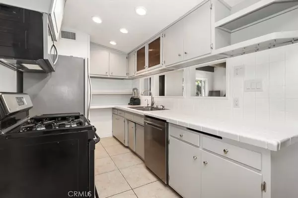 Santa Ana, CA 92707,1229 Kilson DR