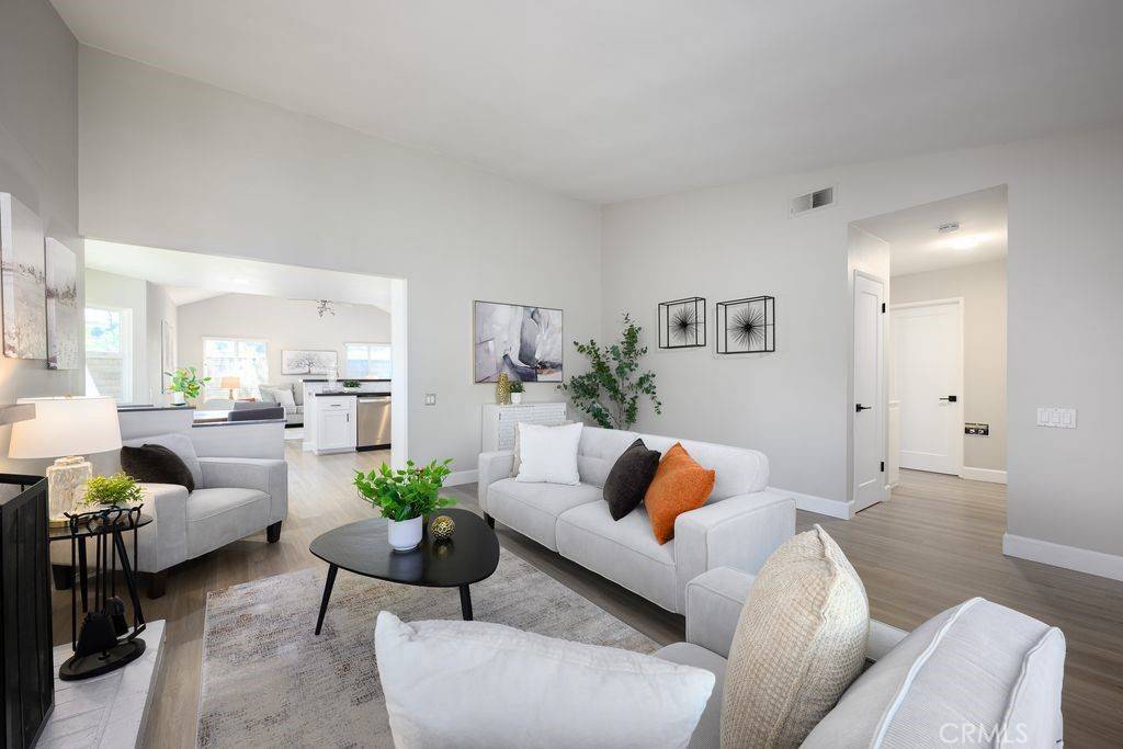 Lake Forest, CA 92630,21391 Brandy Wine LN