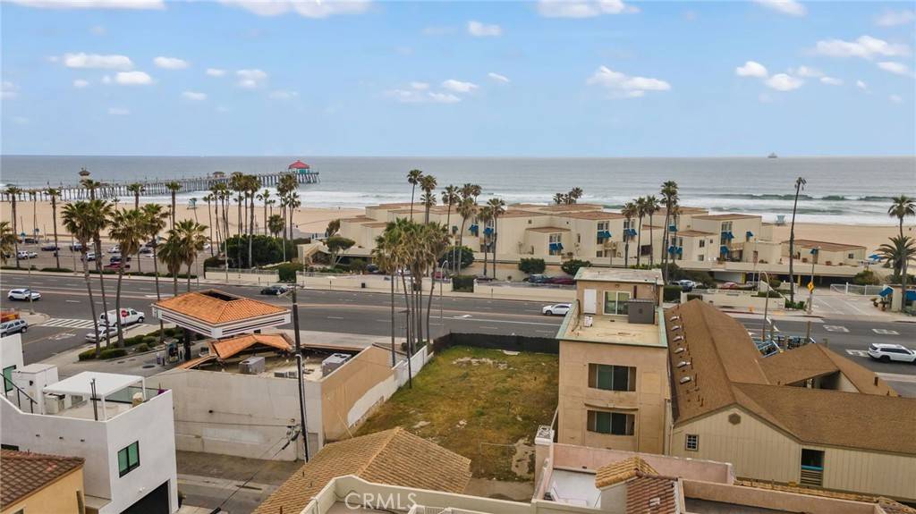 Huntington Beach, CA 92648,714 Pacific Coast