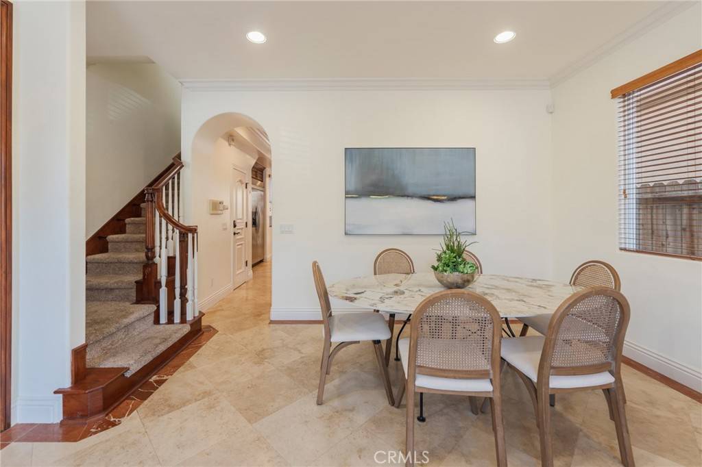 Huntington Beach, CA 92648,416 15th ST