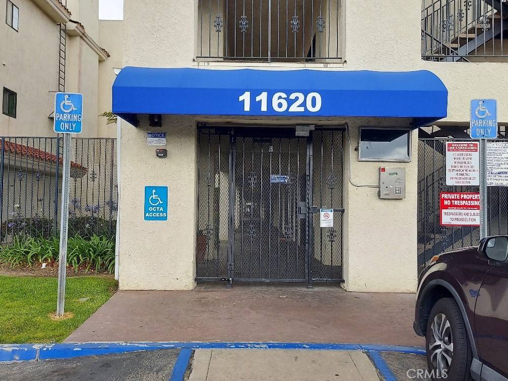 Fountain Valley, CA 92708,11620 Warner AVE #423