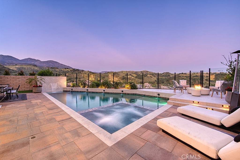 47 Cielo Azul, Mission Viejo, CA 92692
