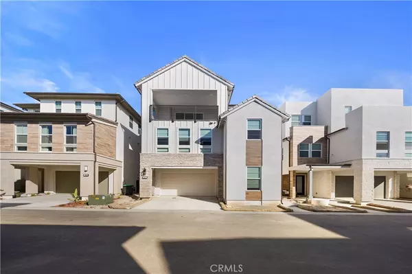 120 Pin Lane, Lake Forest, CA 92630