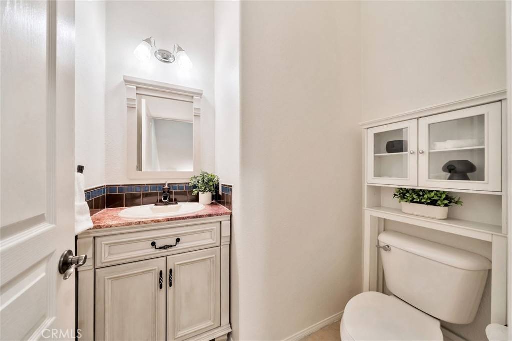 Ladera Ranch, CA 92694,24 Marcilla