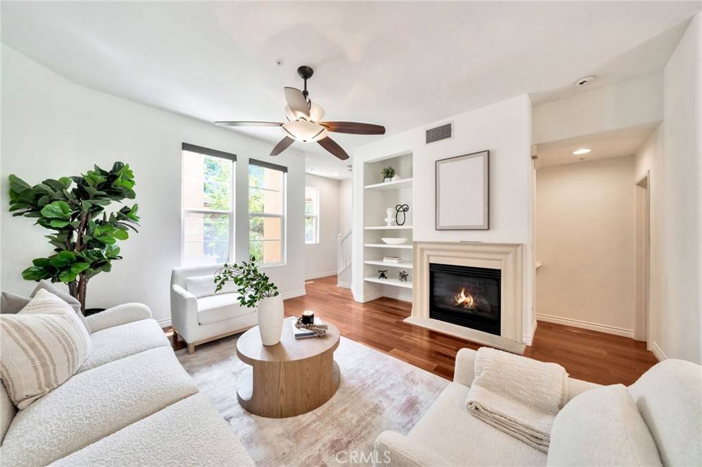 Ladera Ranch, CA 92694,24 Marcilla