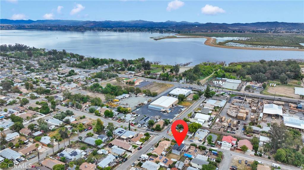 Lake Elsinore, CA 92530,18217 Brightman AVE