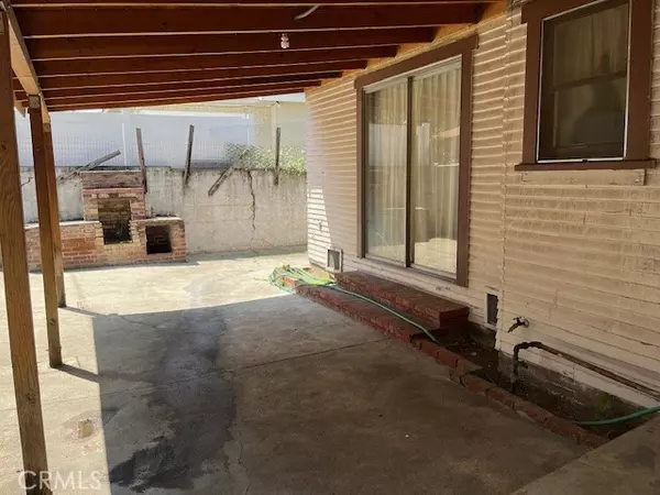 Los Angeles, CA 91042,9642 Tujunga Canyon Blvd.