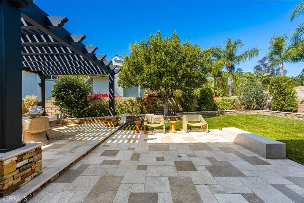Tustin, CA 92782,10935 Osterman AVE