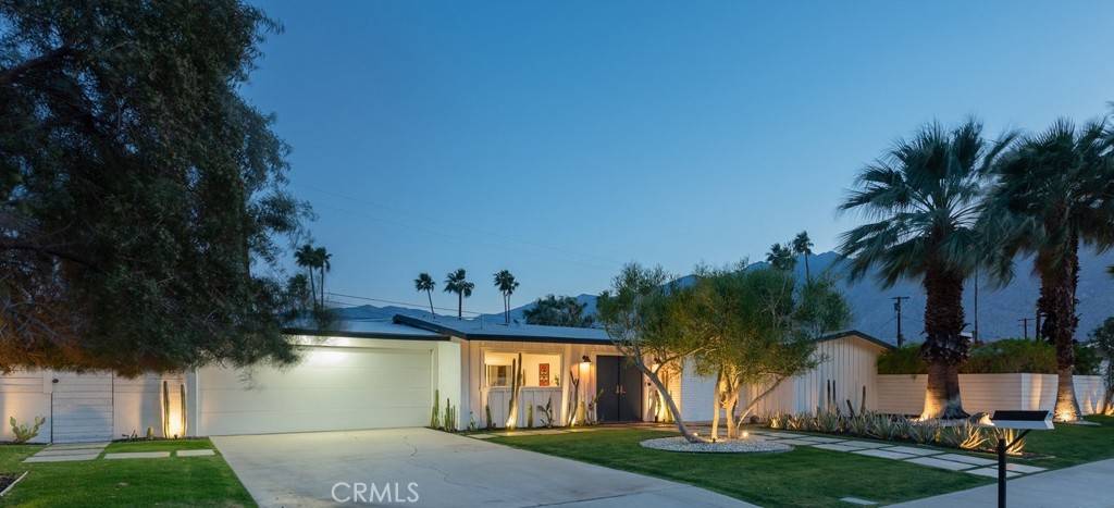 1895 E Mcmanus DR, Palm Springs, CA 92262