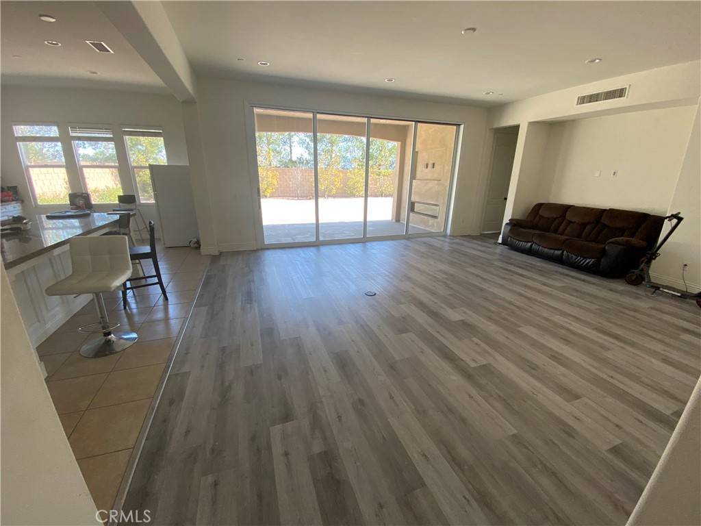 Tustin, CA 92782,58 Windwalker Way