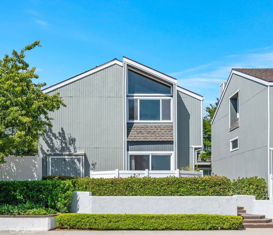 14 Seascape DR #12, Newport Beach, CA 92663