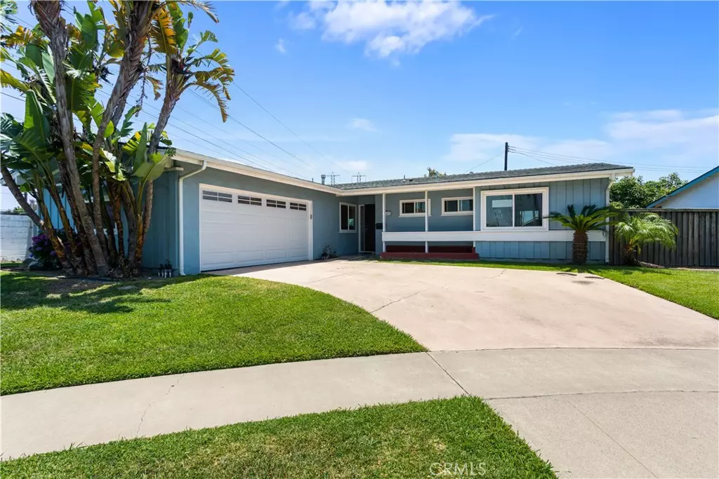 Huntington Beach, CA 92646,10402 Oronsay CIR