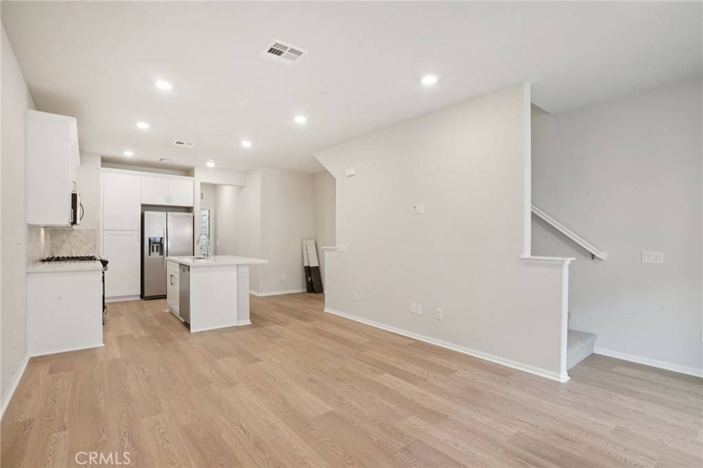 Pomona, CA 91768,1547 Stratus DR