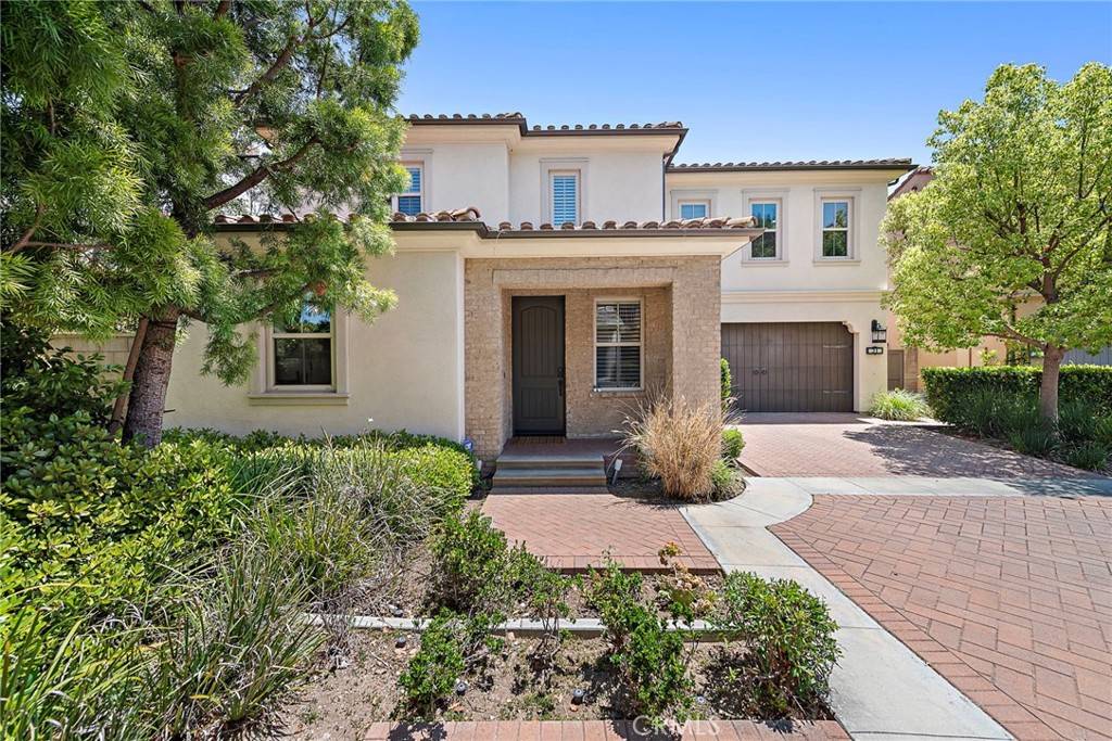 Irvine, CA 92620,21 Fanpalm