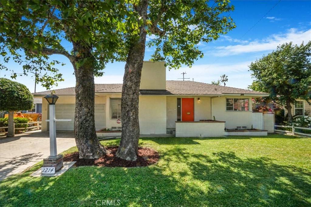 1214 Halladay ST, Santa Ana, CA 92707