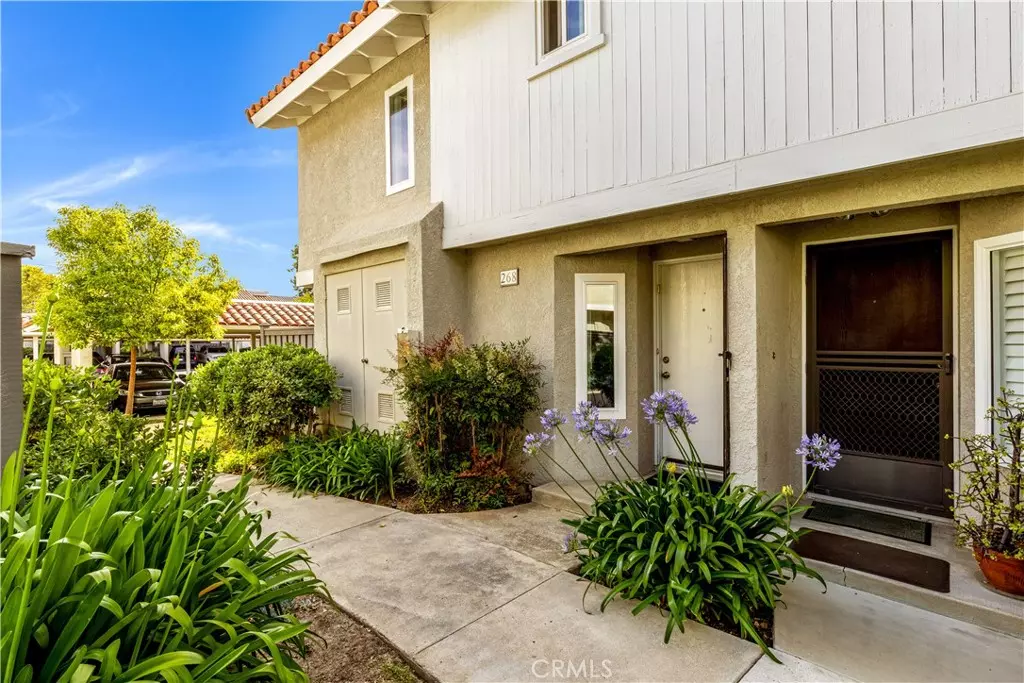 Irvine, CA 92618,268 Lemon Grove