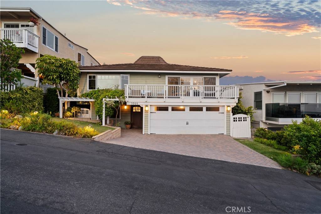 Laguna Beach, CA 92651,1044 Noria ST