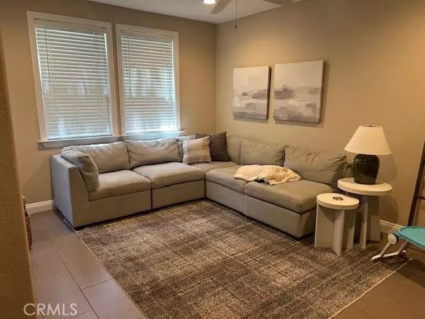 Ladera Ranch, CA 92694,121 Chadron CIR