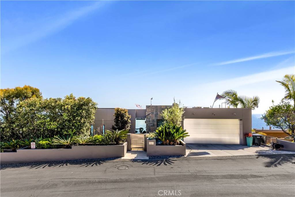 Laguna Beach, CA 92651,31411 Ceanothus DR