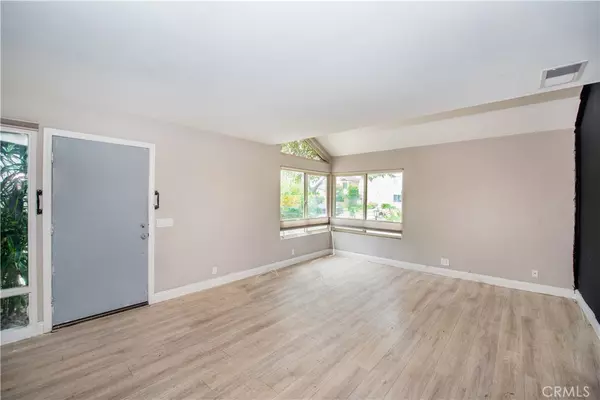 Huntington Beach, CA 92648,518 19th ST